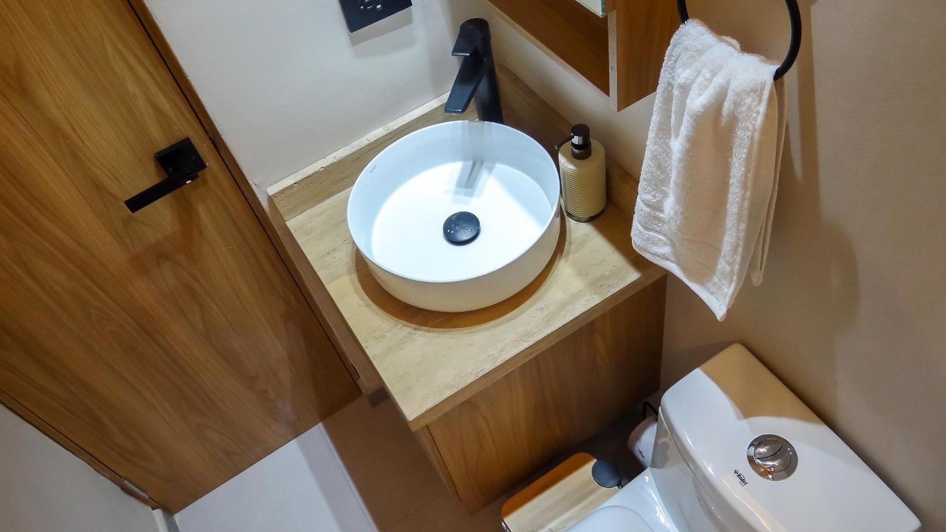 Apto Chic Con Ac 3 Hab 2 Baños Cerca Al Mar *